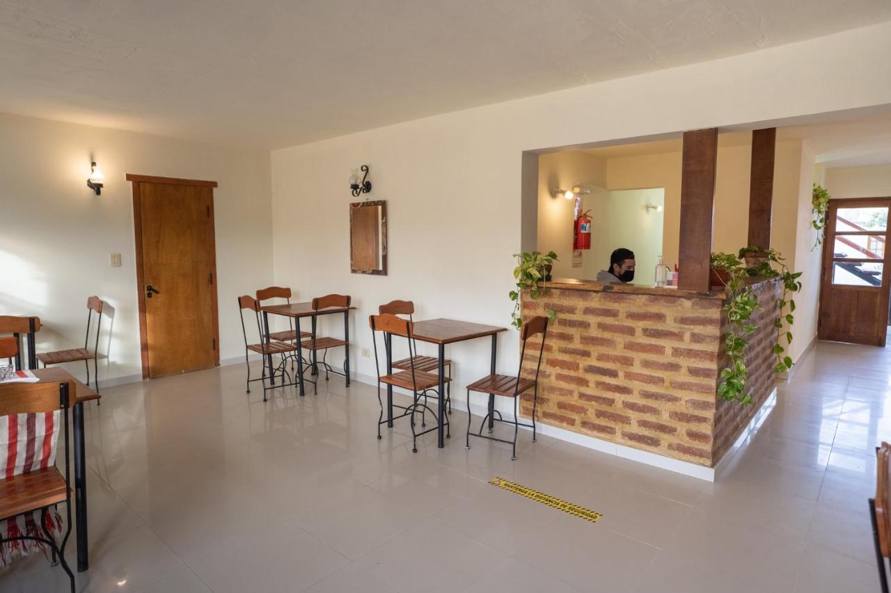 Aires De Cafayate Hostel Exterior photo