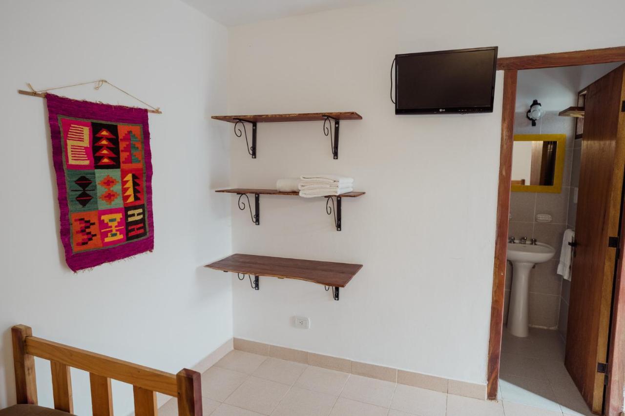 Aires De Cafayate Hostel Exterior photo